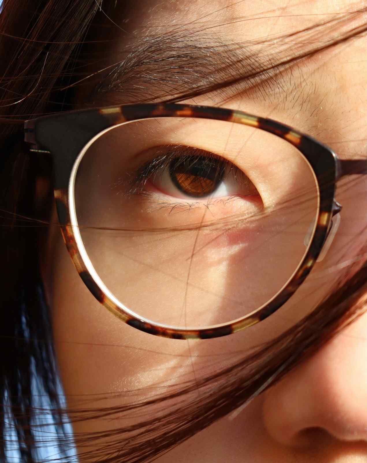 picture girl wearing glasses for about section